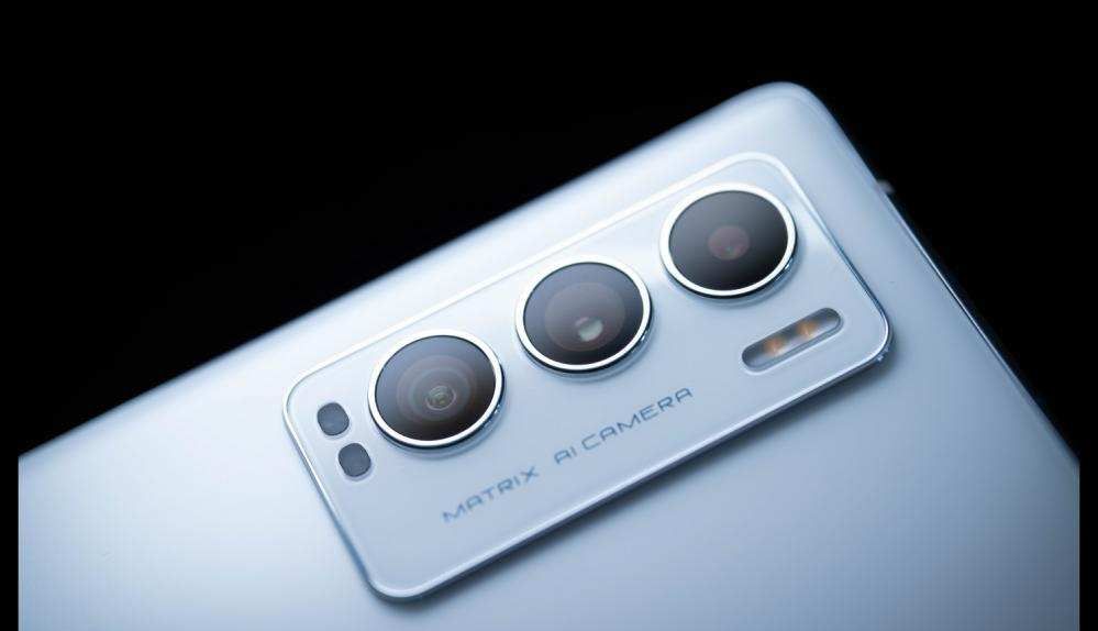 真我GT大师探索版:这可能是realme最具“惊喜感”的产品