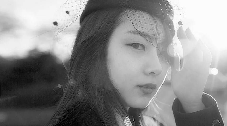 iPhone 手机相册隐藏羞羞图片技巧，无需越狱！