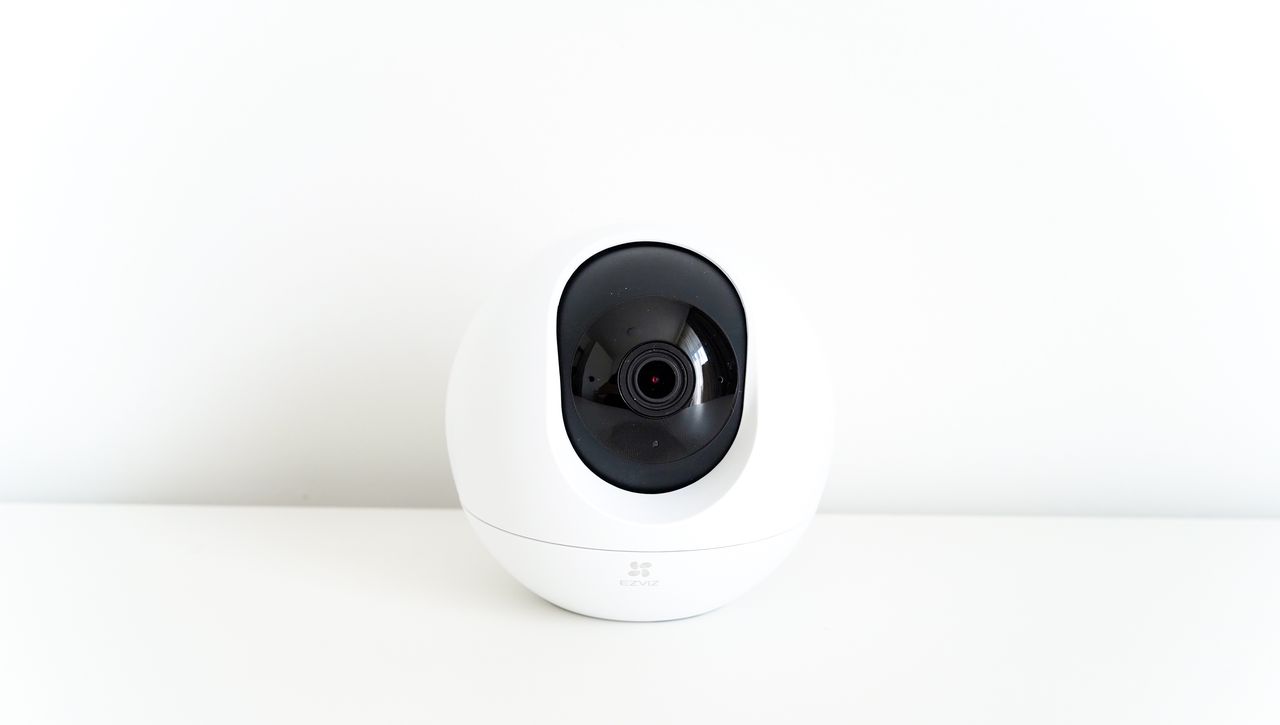 家用摄像头选购指南。360、小米、萤石2K云台摄像头实测对比
