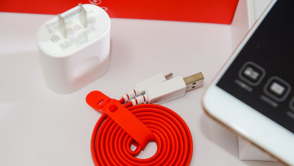 千元手机性价比之王-360手机N4S开箱。