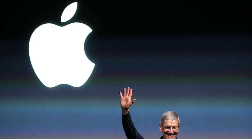 苹果4万亿帝国换帅!造iPhone的特努斯将接库克班?