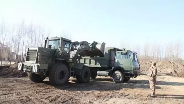 word天,军人这些爆表的专业技能你见过几样?