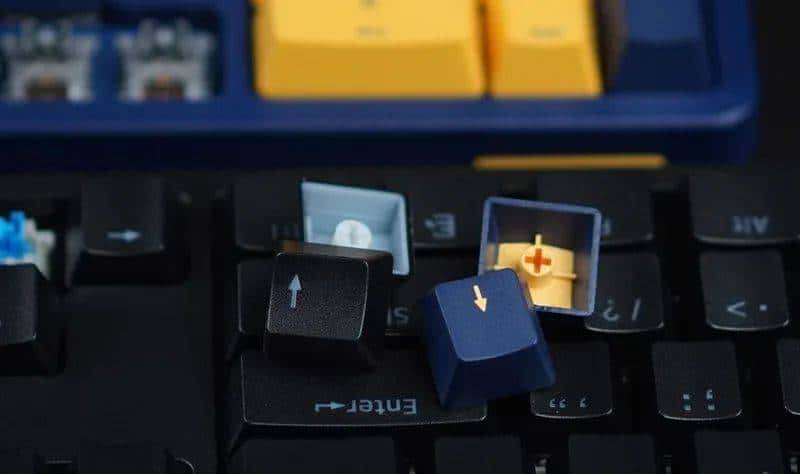 雷柏V500PRO多模版机械键盘上手简评