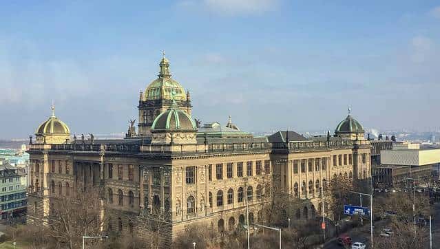 伏尔塔瓦河畔的童话世界,小清新与重口味的捷克之旅