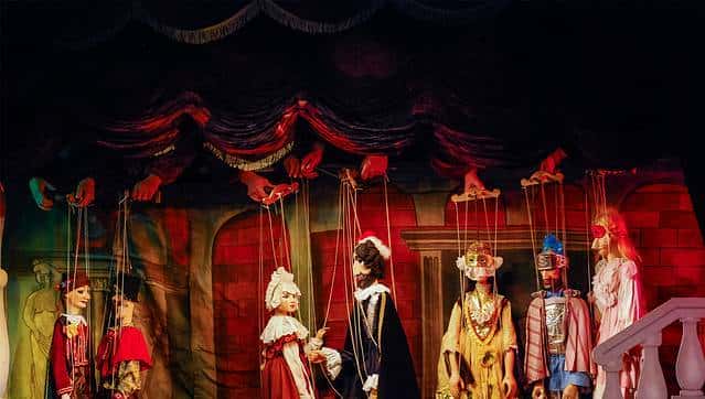 伏尔塔瓦河畔的童话世界,小清新与重口味的捷克之旅