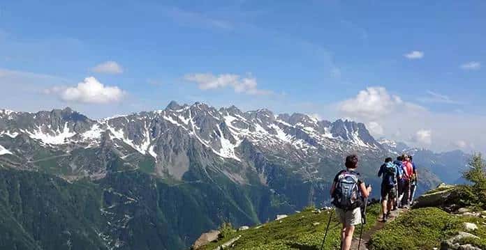 天黑没灯就是瞎！帮你挑了13款灯应付各种黑夜！