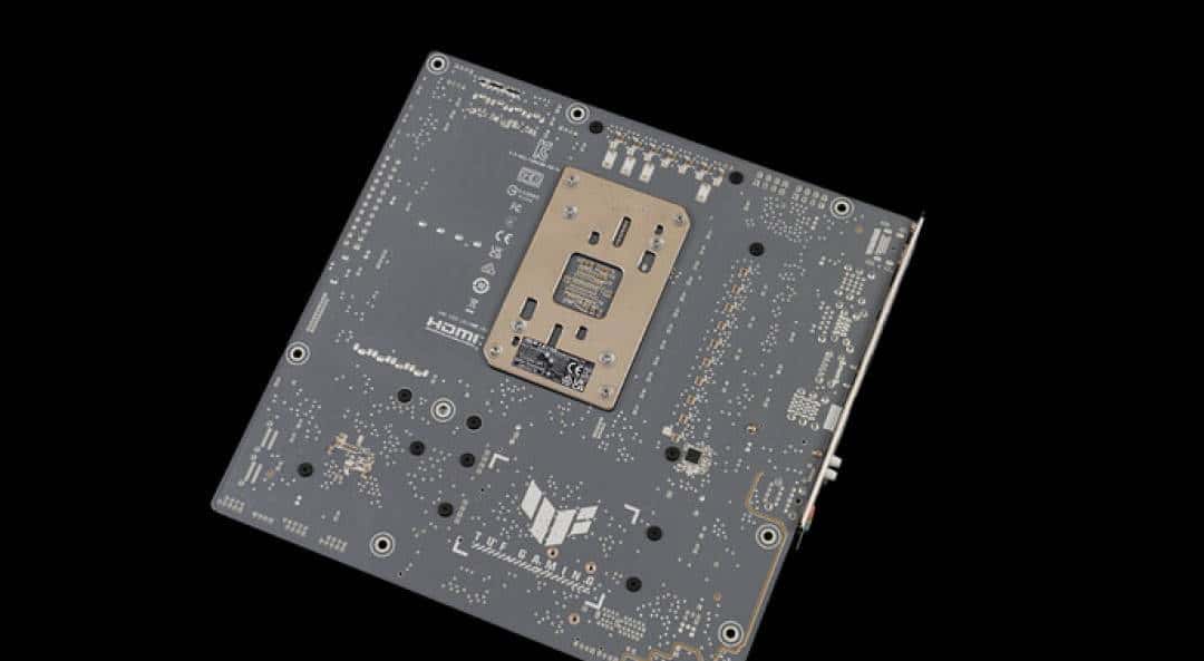 硬核电竞与实用主义的结合,华硕 B850重炮手二代 主板 评测