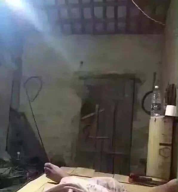 还觍个脸喊穷吗?看看他们的日子,再看看你自己