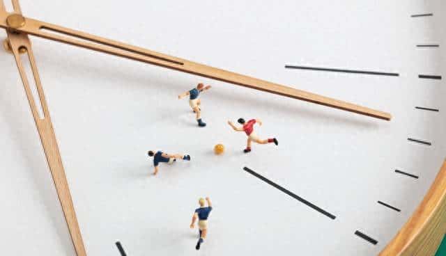 足球补时时间是怎么计算出来的