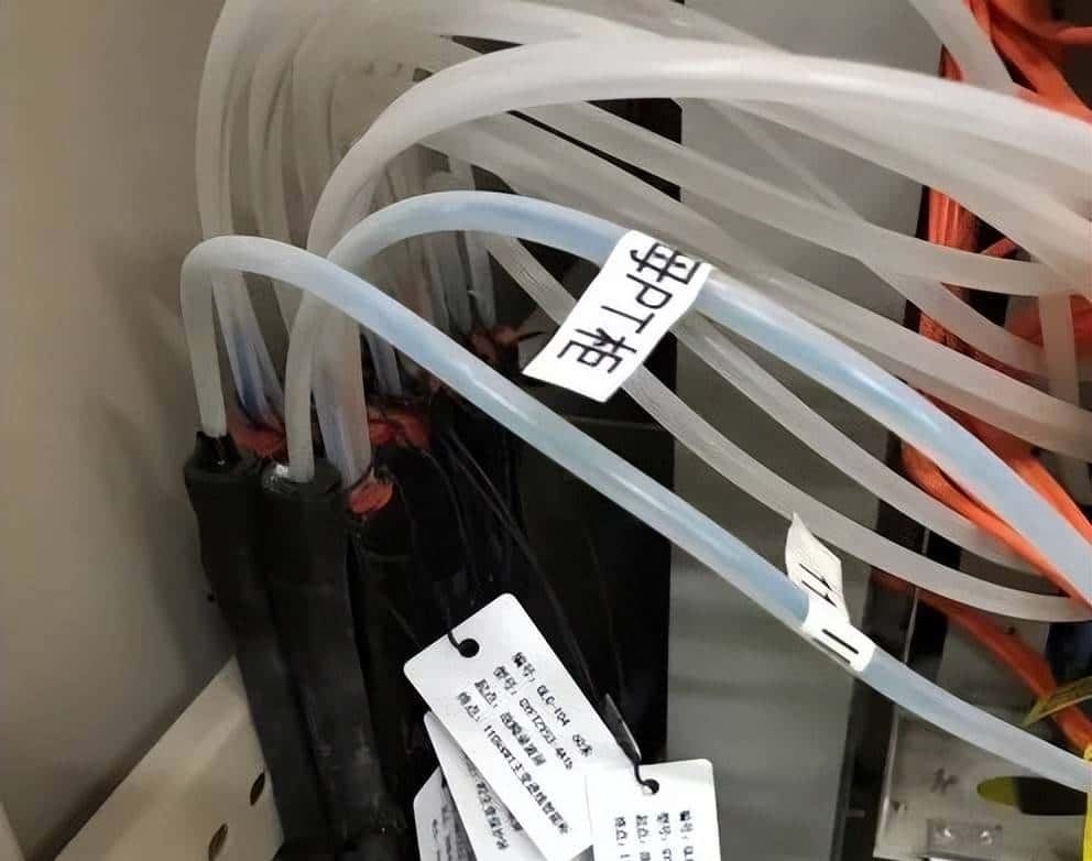 转载--什么是远动、保信、录波接线？