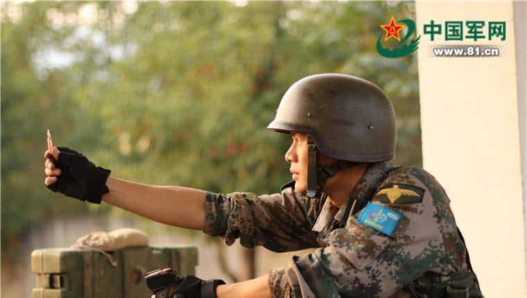 国防科大的特战训练，为你骄傲鼓掌！