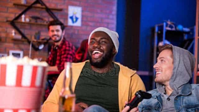 欧美女性似乎更喜欢黑人男性:背后的原因令人深思 - 鹿快