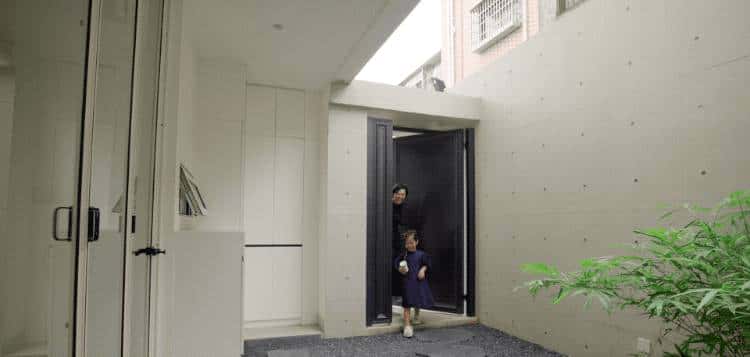 漂泊10年，夫妻回顺德改造4层祖宅：找回人情味