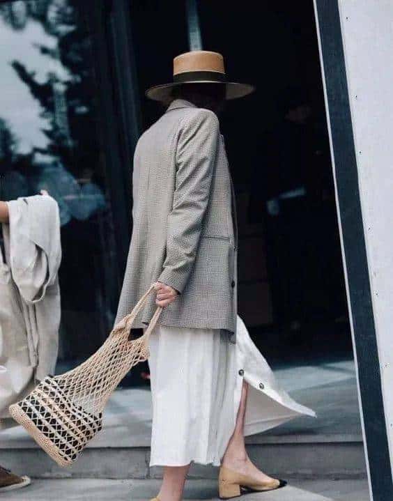 小暑天儿穿什么才能让你“露”出透心凉?