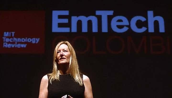 从1亿到3B参数!DeepSeek-OCR进阶,OCR行业要重构?