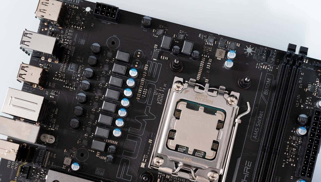 蓝宝石AMD RADEON Pulse 脉动 B650M WIFI主板评测:能打能超的性价比之王