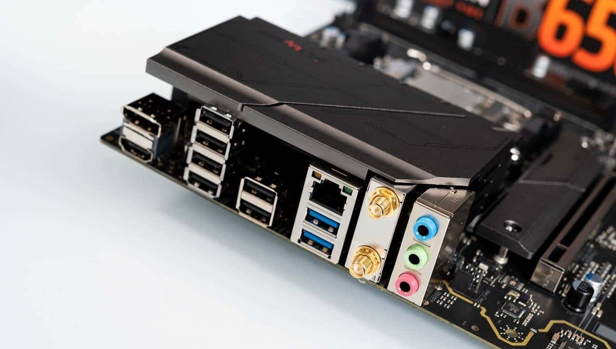 蓝宝石AMD RADEON Pulse 脉动 B650M WIFI主板评测:能打能超的性价比之王