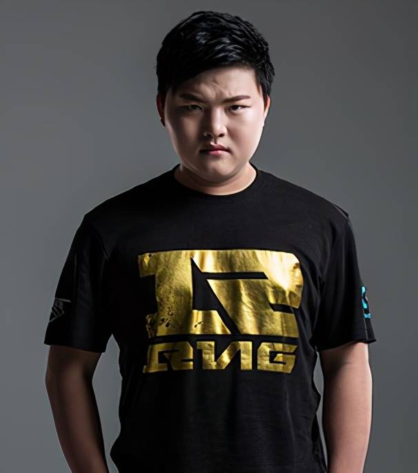 一队一人第一期RNG:uzi