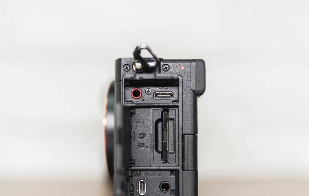 小小的一张存储卡,到底该怎么选?