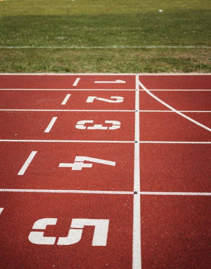 没有行号不得劲!这个Vim小技巧很多人不会。文末有天书慎点 - 鹿快