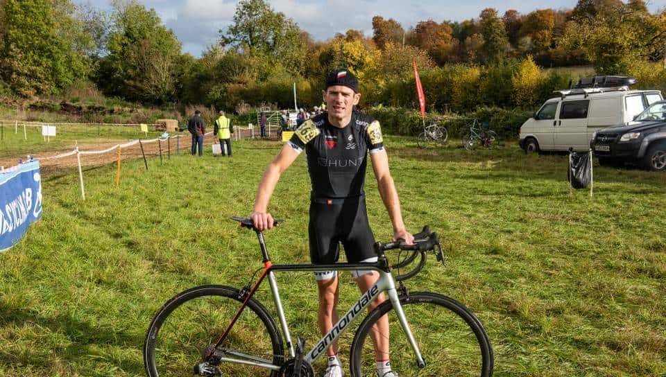 还有哪里可以锯掉？赛场上的9辆超轻公路车