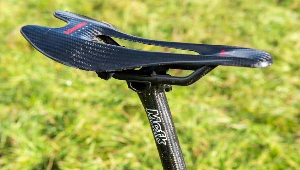 还有哪里可以锯掉？赛场上的9辆超轻公路车