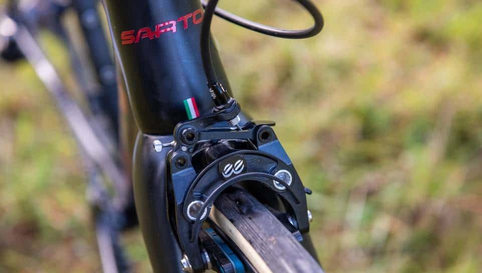 还有哪里可以锯掉？赛场上的9辆超轻公路车