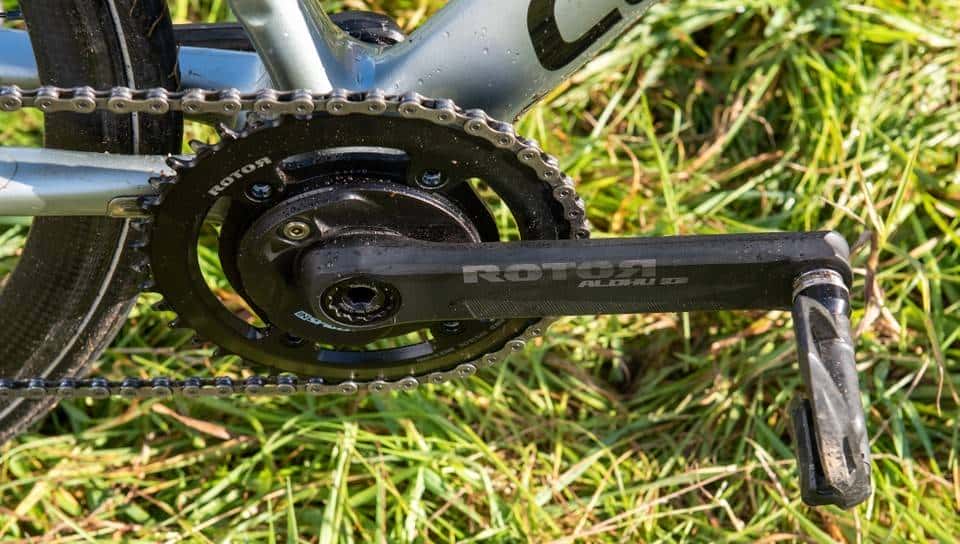 还有哪里可以锯掉？赛场上的9辆超轻公路车