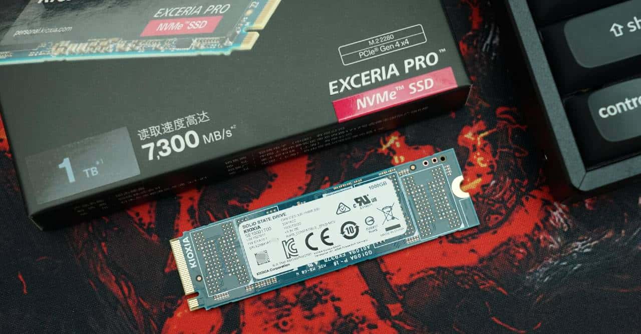 1GB缓存+原厂TLC颗粒:铠侠极至超速PRO SE10 1TB PCIe4.0固态硬盘