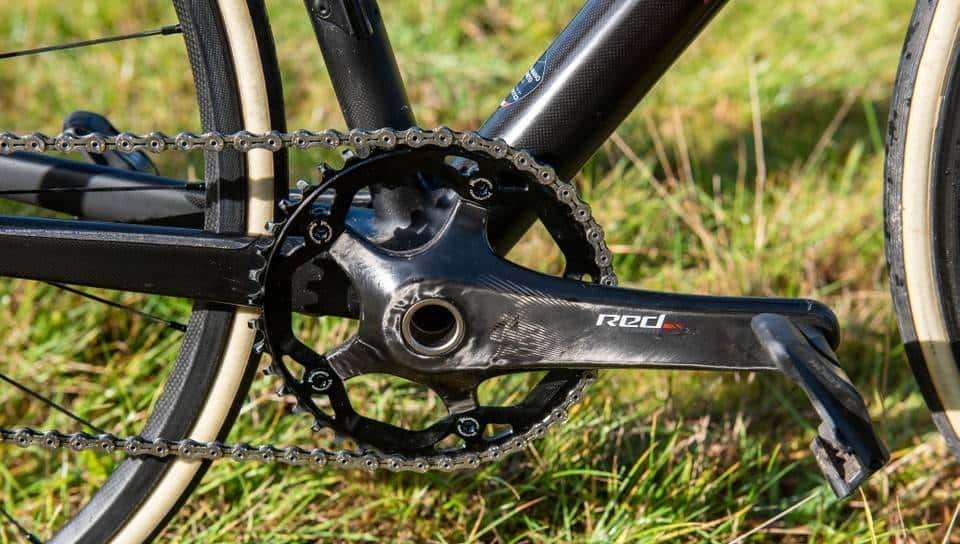 还有哪里可以锯掉？赛场上的9辆超轻公路车