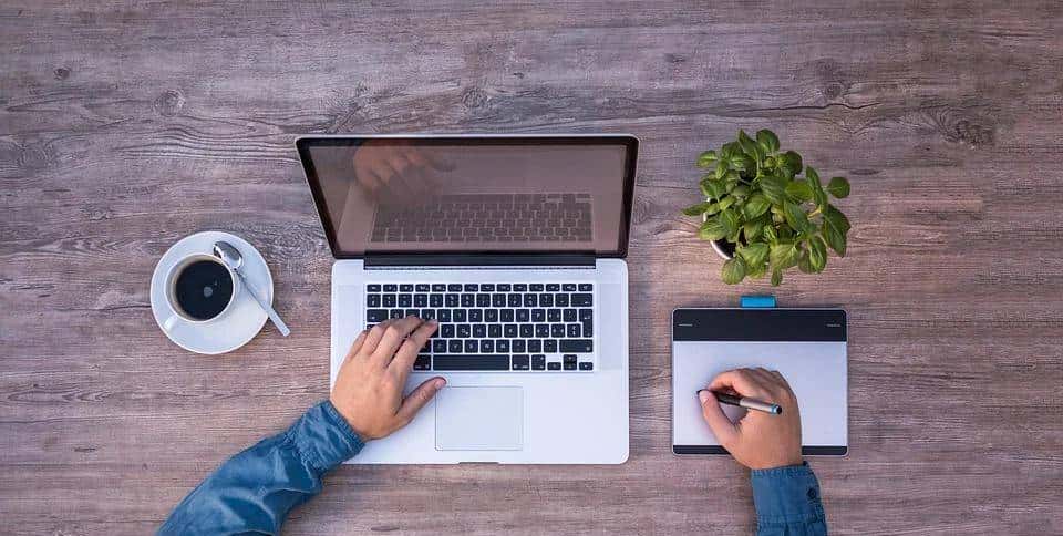 如何从PDF文件中提取表格到Excel?两个技巧三秒搞定,很实用 - 鹿快