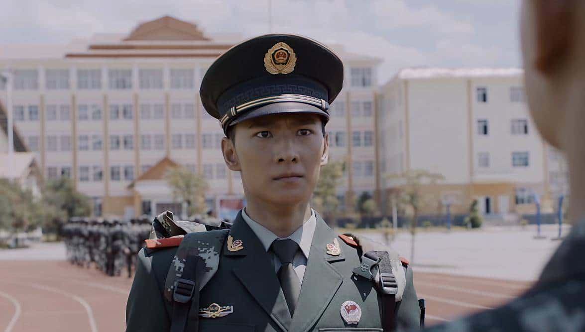 才播3集斩获2个收视冠军、1.7亿播放量，网友：军旅戏就该这么拍