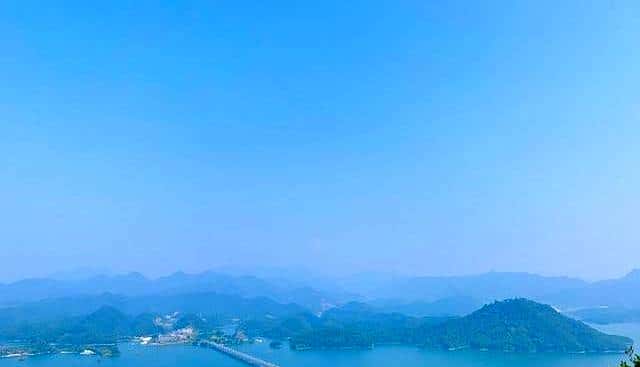 女生暗示你付费，身后藏着三个信号，男孩如果不懂很容易受伤