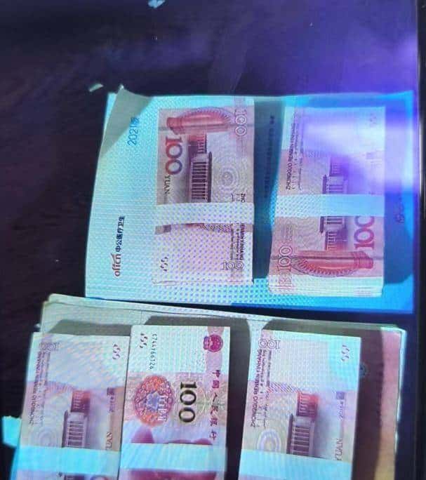 杭州小伙为爱挖书藏钱，民警上门才知是骗局