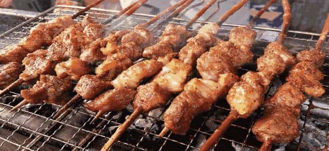 论一盘没有灵魂的羊肉串—烤箱版羊肉串做法 - 鹿快