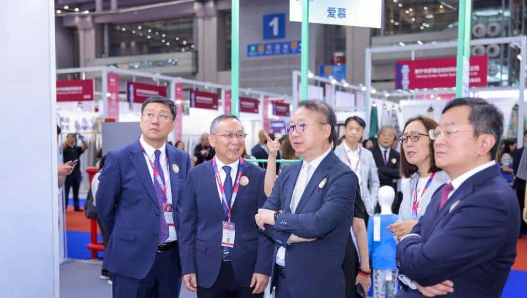 踏浪先行!2024中国纺联大湾区纺博会今日启幕!