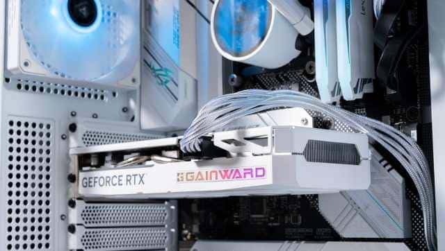 耕升 GeForce RTX 4060 踏雪显卡评测:高性能低功耗,再续甜品荣光