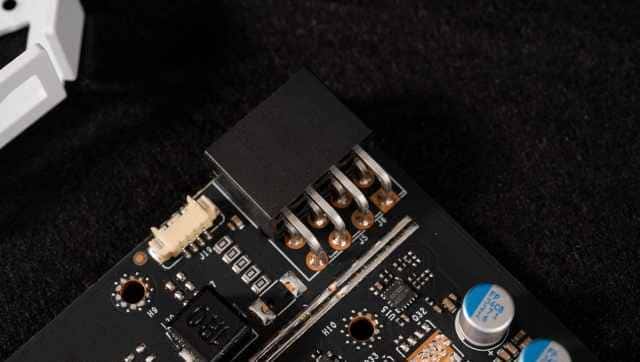 耕升 GeForce RTX 4060 踏雪显卡评测:高性能低功耗,再续甜品荣光