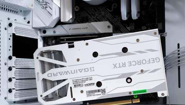 耕升 GeForce RTX 4060 踏雪显卡评测:高性能低功耗,再续甜品荣光