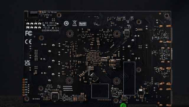 耕升 GeForce RTX 4060 踏雪显卡评测:高性能低功耗,再续甜品荣光