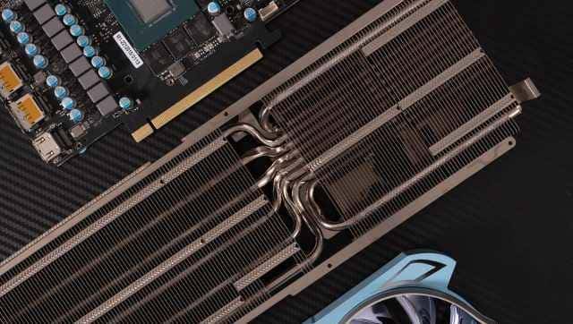 耕升 GeForce RTX 4070 Ti 星极幻姬 OC显卡评测：双色碰撞，千变万化