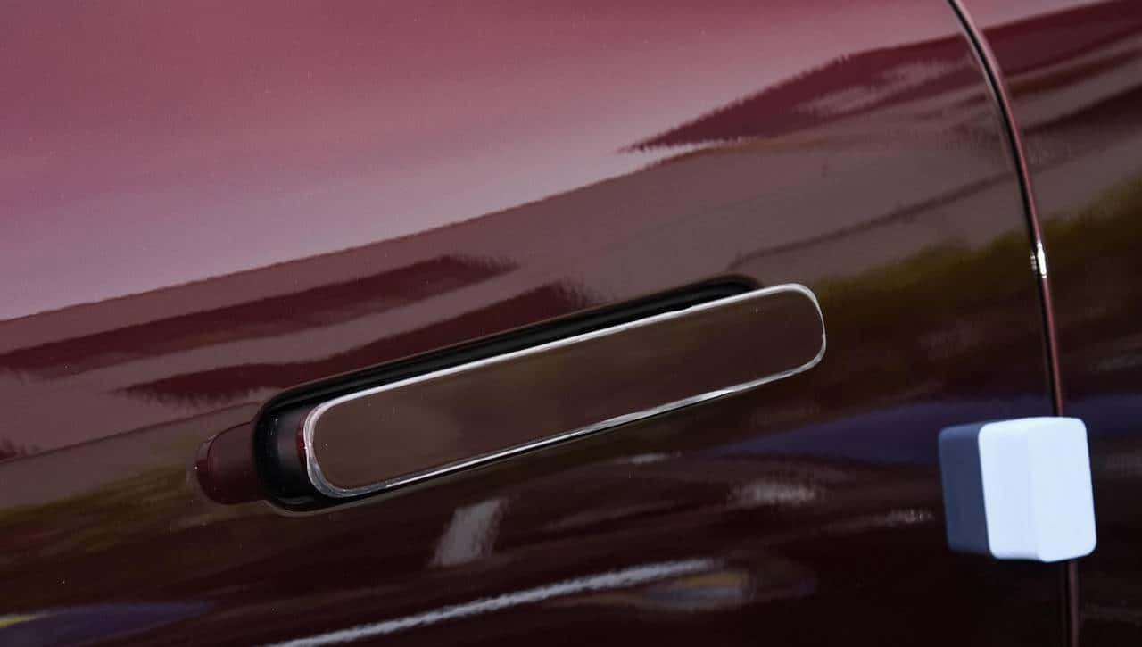 大型SUV对决!问界M9 VS 领克900,谁才是全能之选?