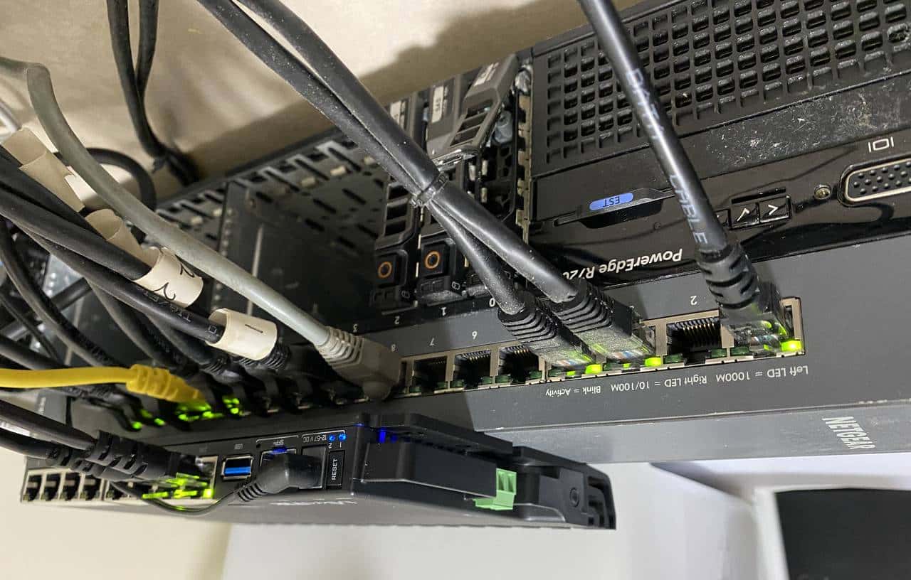 剁手Mikrotik RB5009UG+S+IN 纯开箱