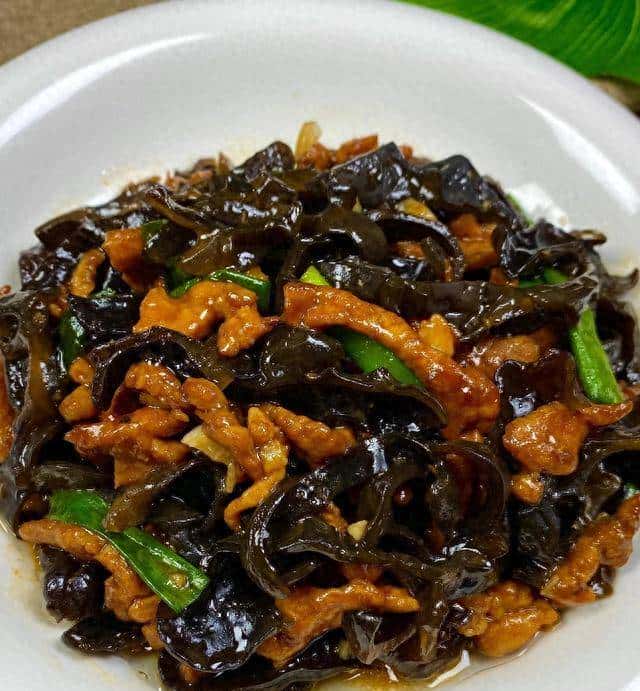 让你巨能排便的4种食物，火龙果排第二，第一名很多人不知道 - 鹿快