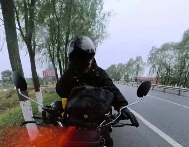 感动，东北大姐一个“平A”把南方人干破防了，热烈温暖人心