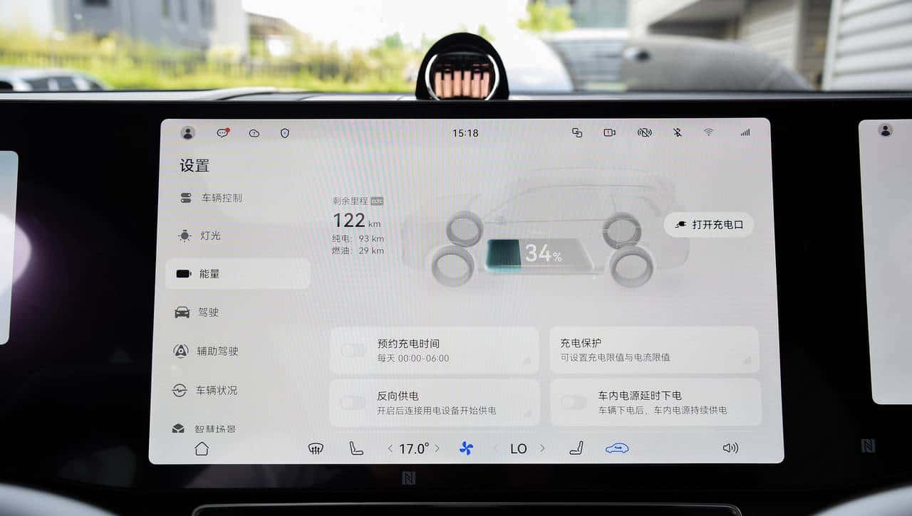 大型SUV对决!问界M9 VS 领克900,谁才是全能之选?