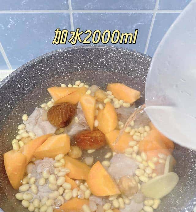 “喉咙有痰”最怕它：2元1斤，补气消痰、利肠胃，身体有劲气色好