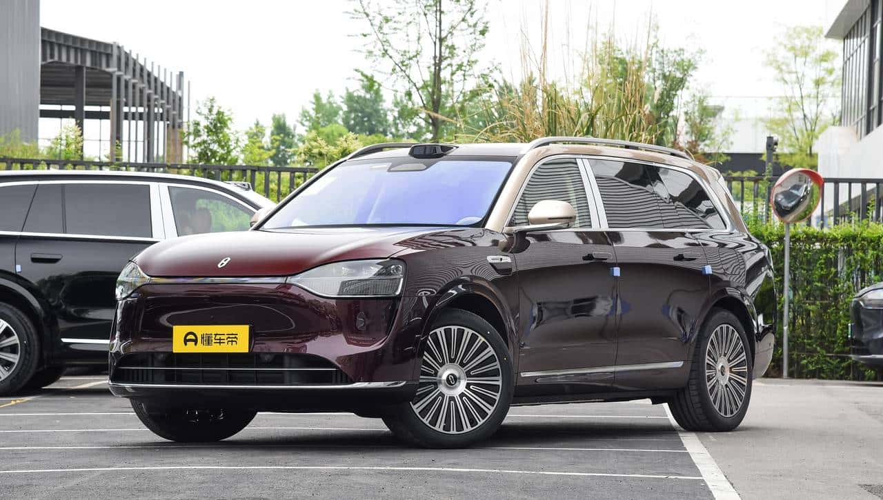 大型SUV对决!问界M9 VS 领克900,谁才是全能之选?