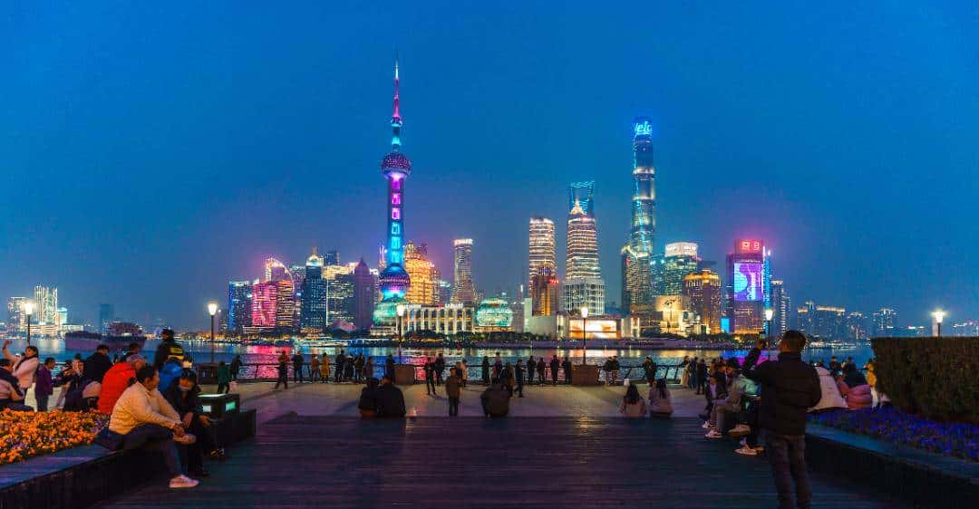 最轻便的挂机变焦，我选腾龙20-40/2.8