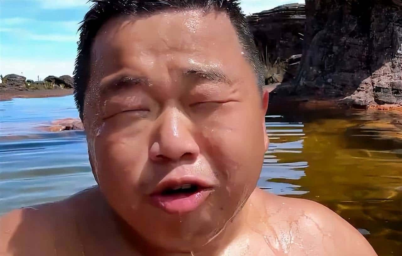 国外太不安全了！蓝战非受胁迫，转账108.8万，绑匪浮出水面